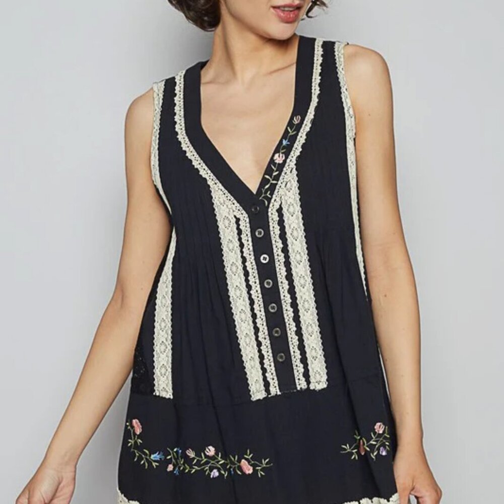 POL Midnight Garden Top Sizes Various